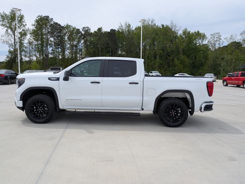 Used 2026 GMC Sierra 1500 Pro w/ Graphite Edition AWD/4WD image 4