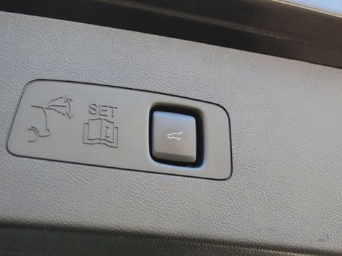 Certified 2022 Lincoln Corsair Reserve w/ Elements Package image 7