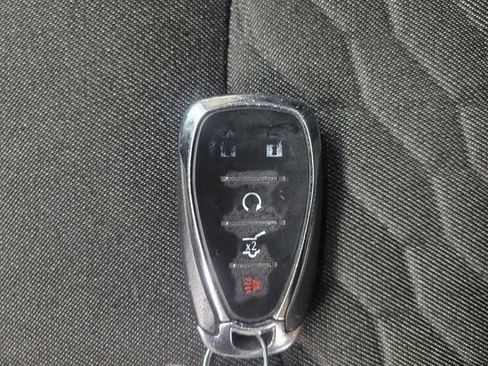 Used 2019 Chevrolet Equinox LT FWD image 32