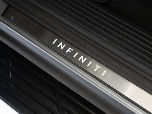 Used 2025 INFINITI QX80 Sensory AWD/4WD image 22