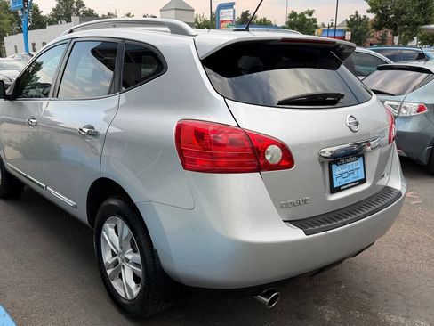 Used 2012 Nissan Rogue SV AWD/4WD image 4