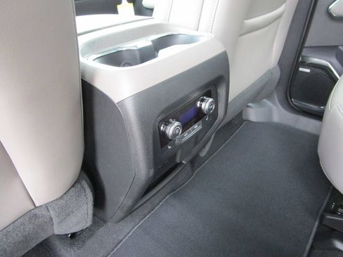 New 2026 GMC Acadia Elevation w/ Elevation Premium Package FWD image 19