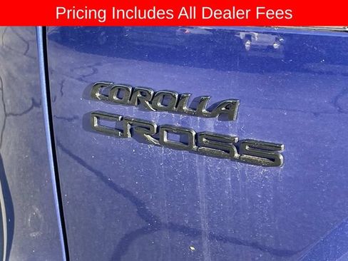 Used 2024 Toyota Corolla Cross AWD Hybrid image 8