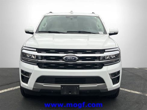 Certified 2024 Ford Expedition Max Limited image 32