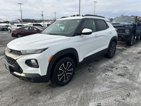 Certified 2023 Chevrolet TrailBlazer ACTIV image 3