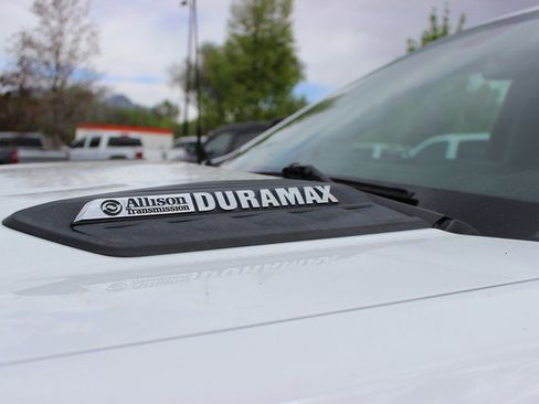 Used 2021 Chevrolet Silverado 2500 LT w/ Fleet Comfort Package image 3