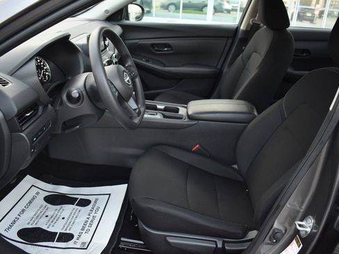 Used 2025 Nissan Sentra S FWD image 21