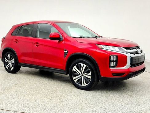 Used 2020 Mitsubishi Outlander Sport AWD image 3