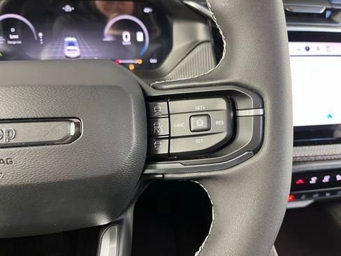 New 2026 Jeep Cherokee Overland image 17