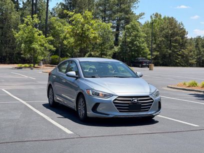 Used 2017 Hyundai Elantra SE