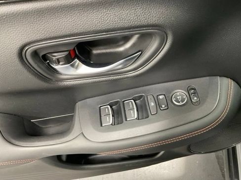 Certified 2023 Honda HR-V Sport image 27