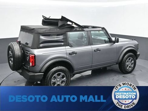 Used 2023 Ford Bronco 4-Door AWD/4WD image 37