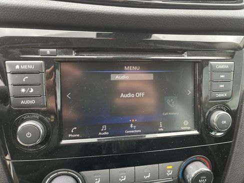 Used 2022 Nissan Rogue Sport S AWD/4WD image 16