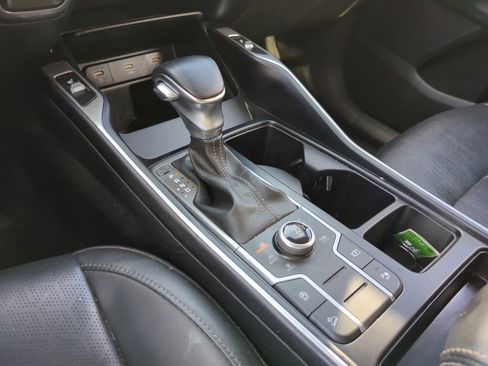 Used 2021 Kia Sorento S image 26