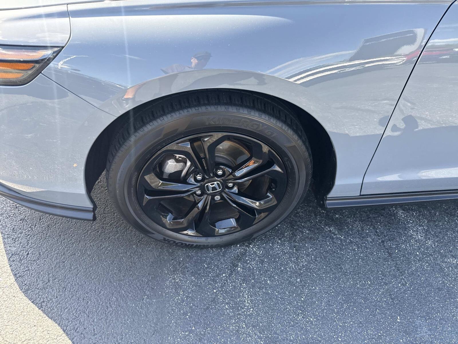 Used 2025 Honda Accord SE image 11