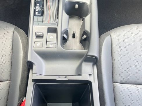 New 2026 Nissan Sentra SR w/ SR Premium Package FWD image 22