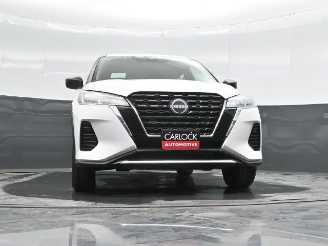 Used 2025 Nissan Kicks Play S FWD image 37