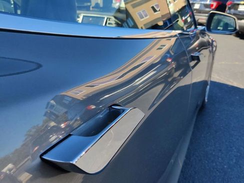 Used 2015 Tesla Model S 85D image 9