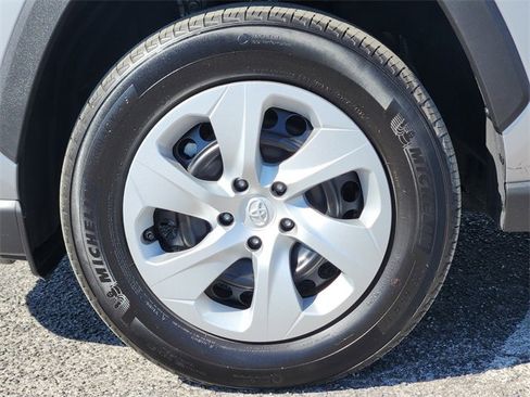 Certified 2025 Toyota RAV4 LE image 7