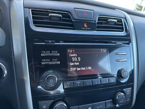 Used 2014 Nissan Altima 2.5 SV image 14