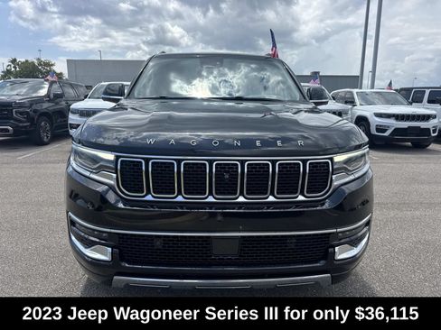 Used 2023 Jeep Wagoneer Series III w/ Convenience Group I RWD image 2
