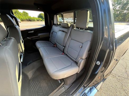 Certified 2021 Chevrolet Silverado 1500 LTZ w/ Technology Package image 27