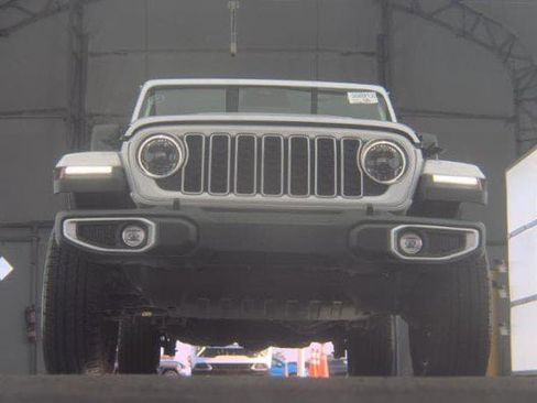 Used 2025 Jeep Wrangler Sahara w/ Safety Group image 3