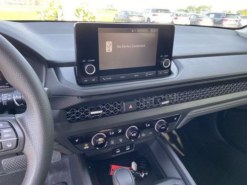 Used 2024 Honda Accord EX image 23