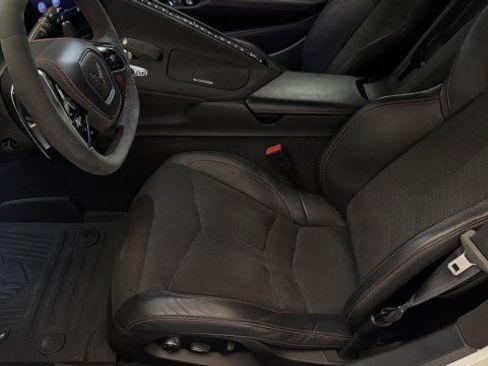 Used 2023 Chevrolet Corvette Stingray Premium Cpe w/ Z51 Performance Package image 14