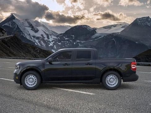 New 2025 Ford Maverick XL FWD image 3
