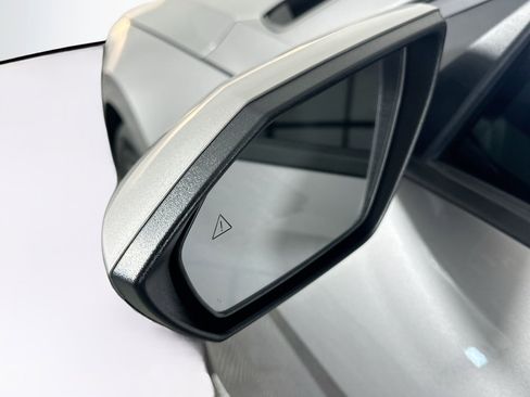 Used 2023 Hyundai Elantra SEL image 16