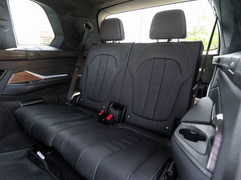 Used 2020 BMW X7 xDrive50i AWD/4WD image 37