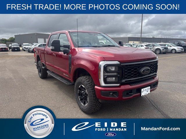 Used 2025 Ford F250 Lariat w/ Tremor Off-Road Package AWD/4WD image 1