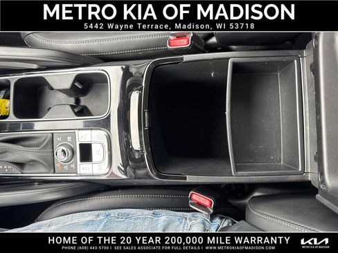 Used 2023 Kia Telluride S AWD/4WD image 27