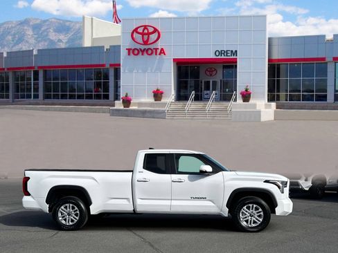 New 2026 Toyota Tundra SR5 w/ SR5 Premium Package AWD/4WD image 3