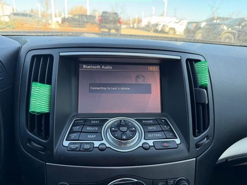 Used 2013 INFINITI G37 x w/ Premium Pkg image 15