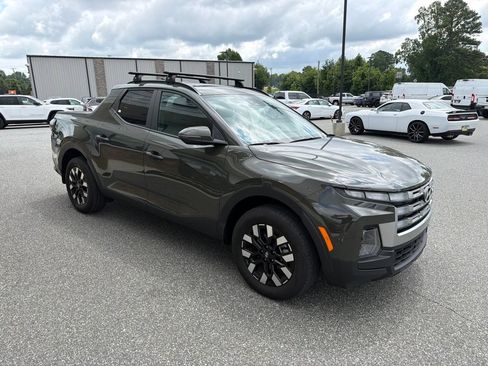 Used 2025 Hyundai Santa Cruz SEL AWD/4WD image 10