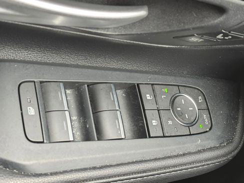 Used 2024 Toyota Grand Highlander AWD Hybrid image 19