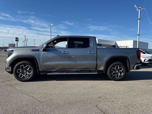 Used 2023 GMC Sierra 1500 SLT w/ SLT Premium Package AWD/4WD image 3