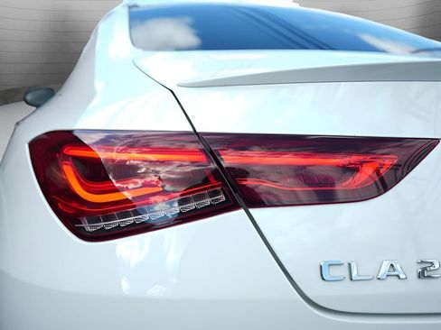 Used 2023 Mercedes-Benz CLA 250 CLA 250 image 5