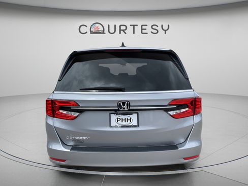 Used 2021 Honda Odyssey EX-L image 5