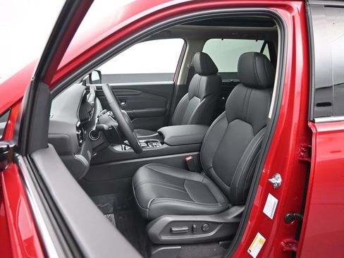 New 2026 Honda Pilot Touring image 17