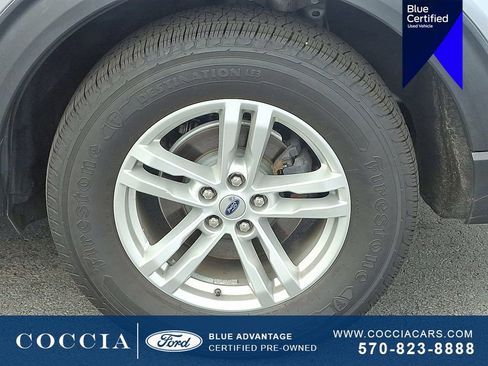 Certified 2021 Ford Explorer XLT w/ Equipment Group 202A image 8