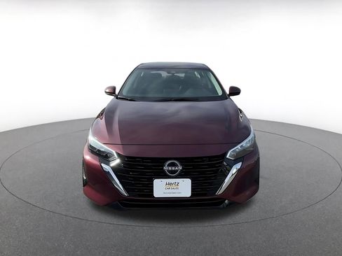 Used 2025 Nissan Sentra SV image 4