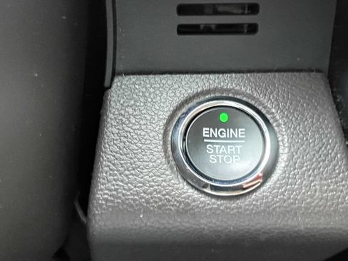 Used 2021 Ford Expedition Limited RWD image 33