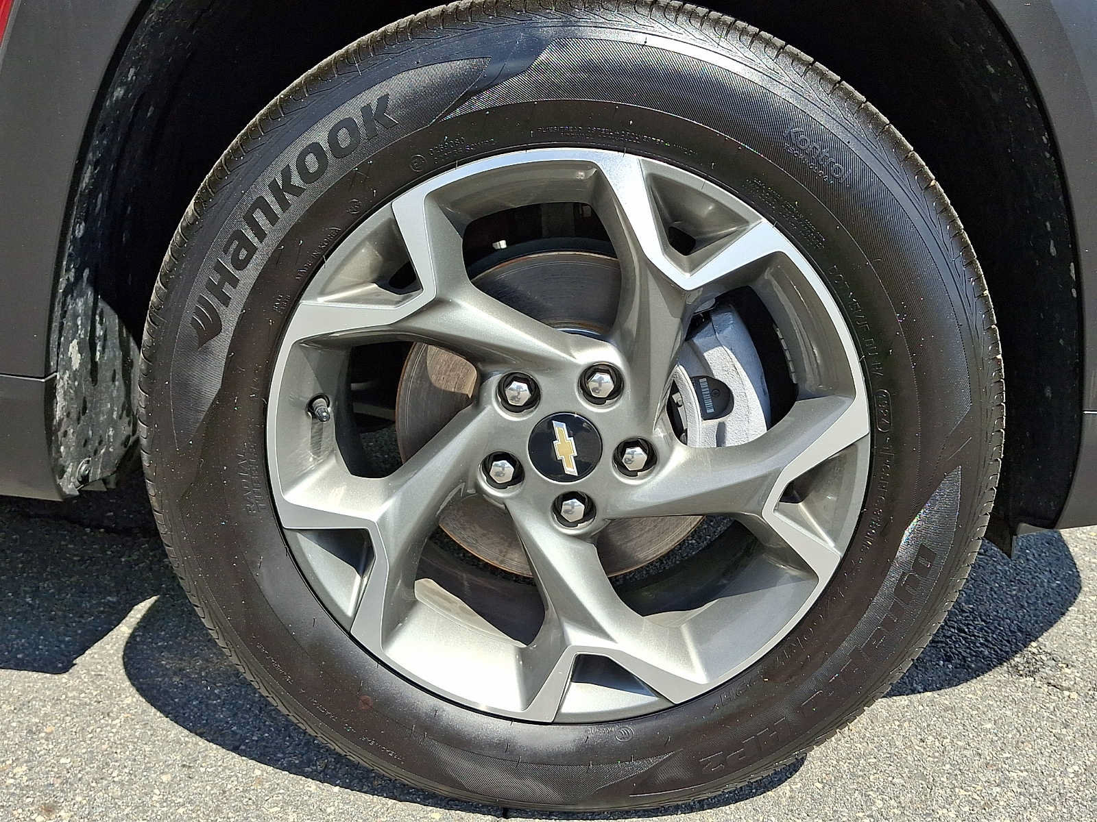 Used 2025 Chevrolet Trax LT FWD image 8