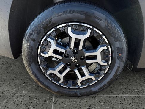 New 2025 Hyundai Tucson XRT image 13