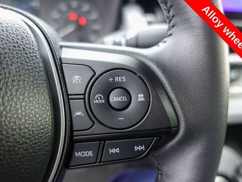 Certified 2024 Toyota Corolla SE image 18