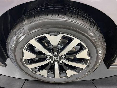 New 2026 Honda Odyssey EX-L image 10