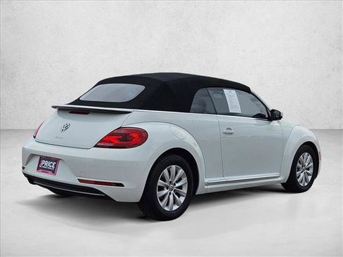 Used 2018 Volkswagen Beetle 2.0T S image 5
